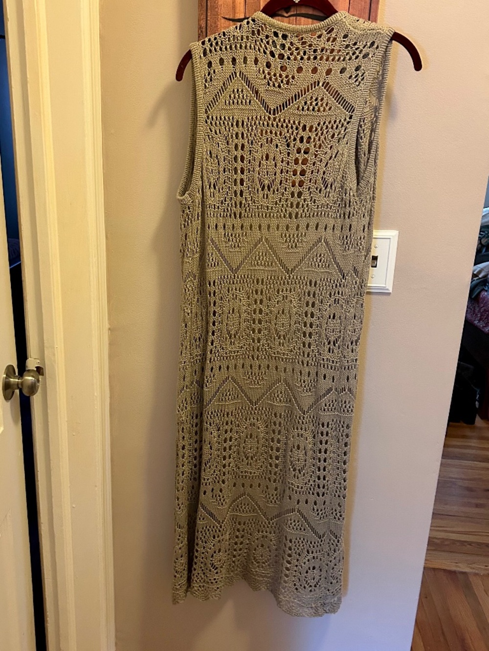 Chelsea & Theodore Crochet Duster Vest - Picture 2 of 4